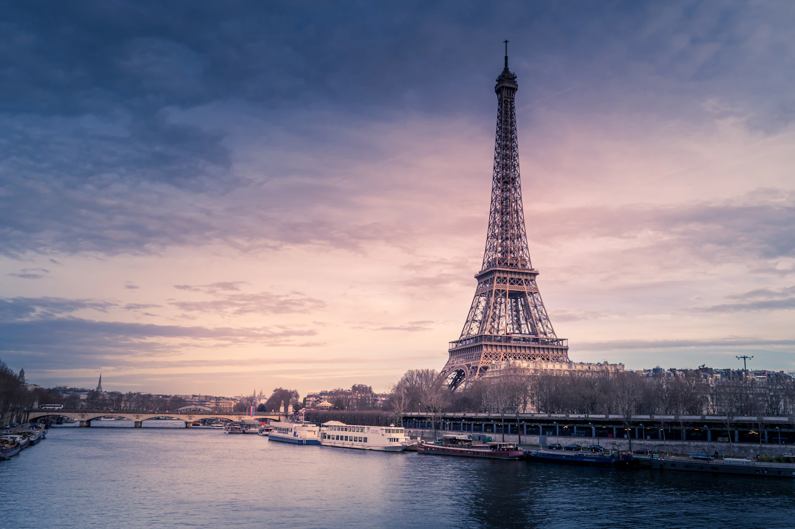 France travel scene — Flylo eSIM destination